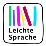 Das Logo vom Büro für Leichte Sprache von der Pro Infirmis. Das Logo besteht aus farbigen Strichen. Die Striche sind ein Symbol für Bücher. Darunter steht "Leichte Sprache".